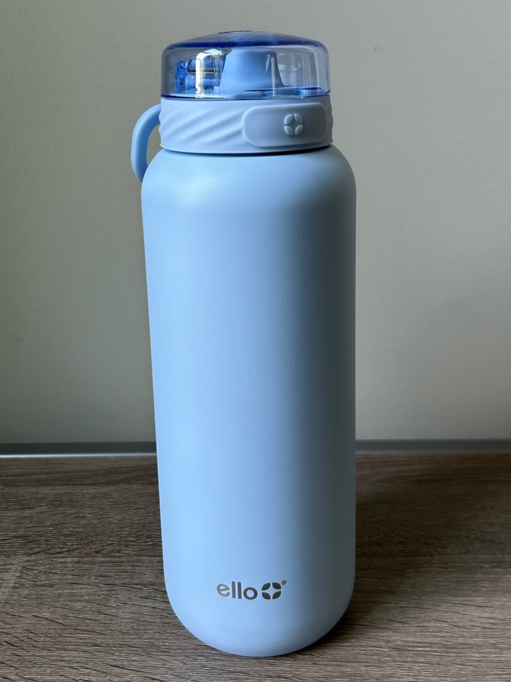 Ello Stainless Steel 32 oz Water Bottle Light Blue